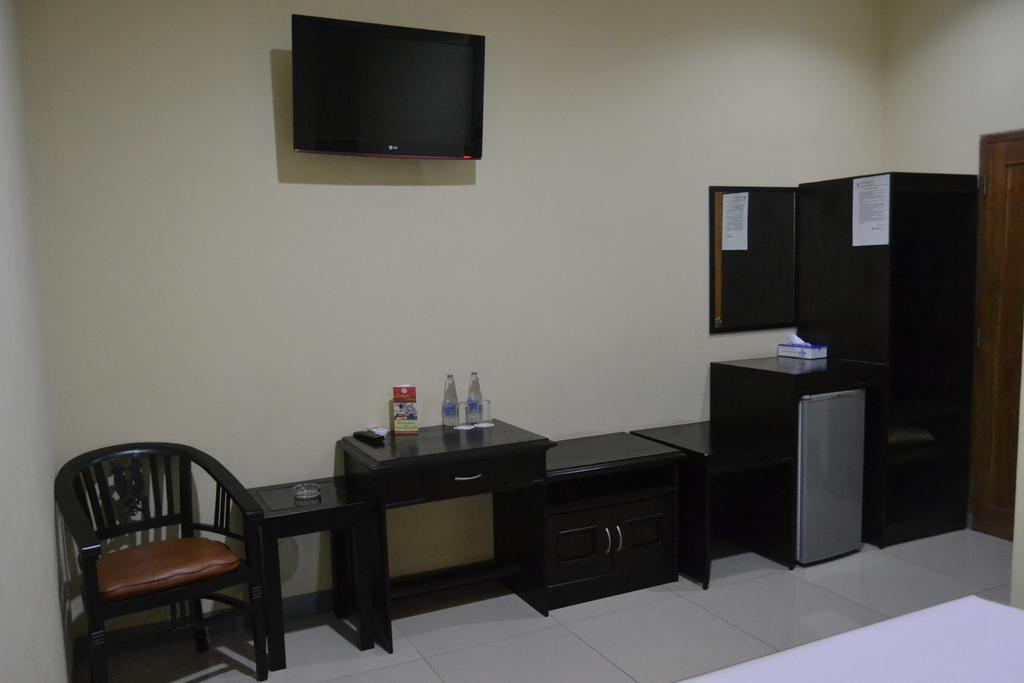 Hotel Khalista Purwakarta Δωμάτιο φωτογραφία