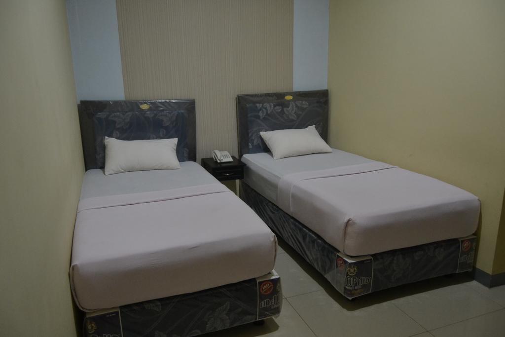 Hotel Khalista Purwakarta Δωμάτιο φωτογραφία